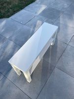 Meuble TV blanc laqué avec étagère