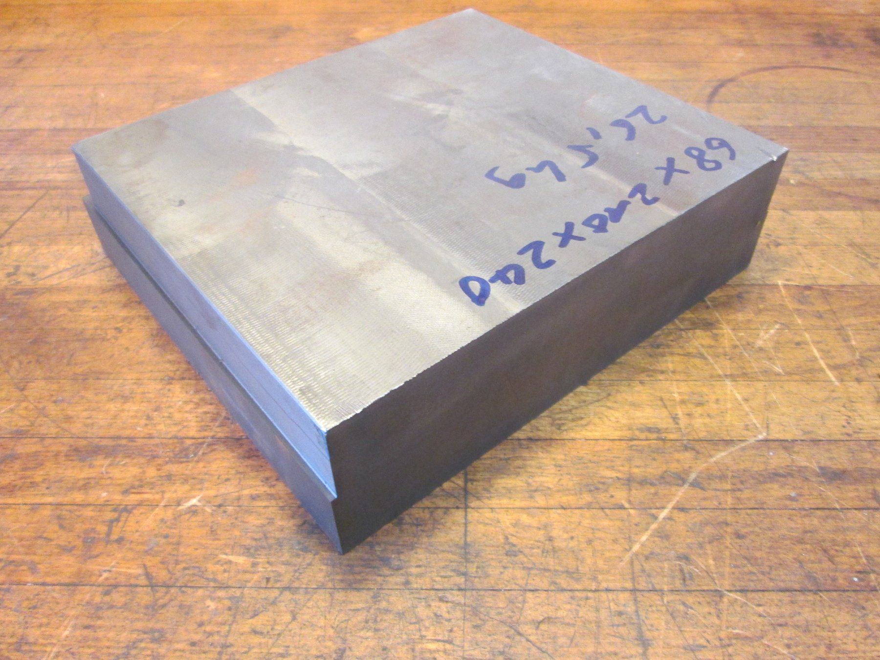 Altro per industria metallurgica: GG25 Grauguss 68 x 210 x 240mm – Nuovo (secondo la descrizione) da Steffisburg venduto da Schwabis 6