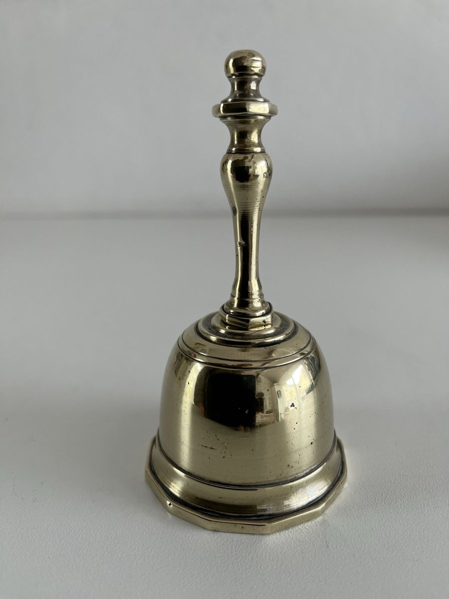 Cloches & sonnailles: alte Tischglocke – D'occasion à Wetzikon ZH par seli03 2