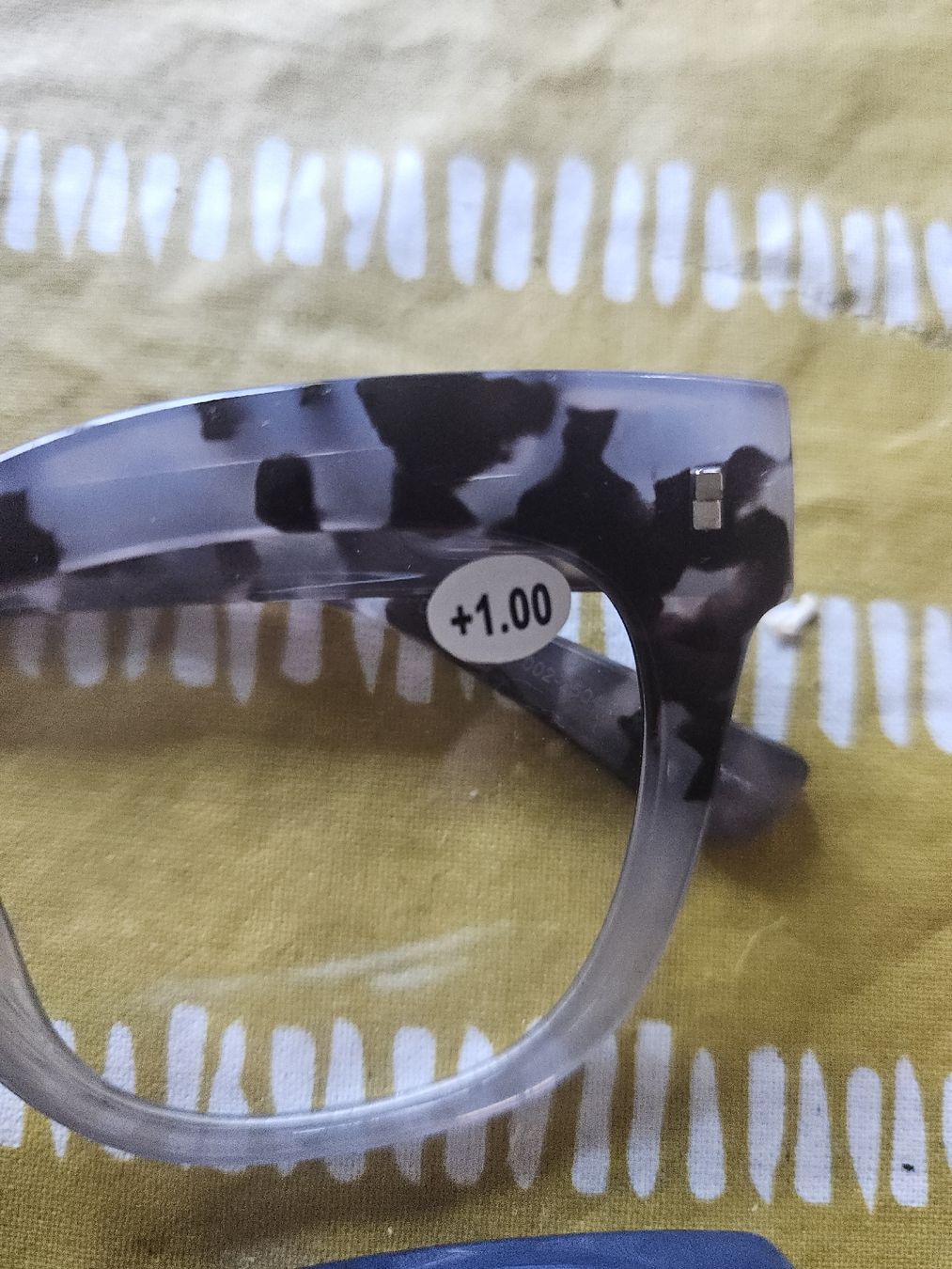Lunettes & Verres: 2 lunettes +1   neuves – Neuf avec emballage d'origine à Thônex par lacomtessedesfees 2