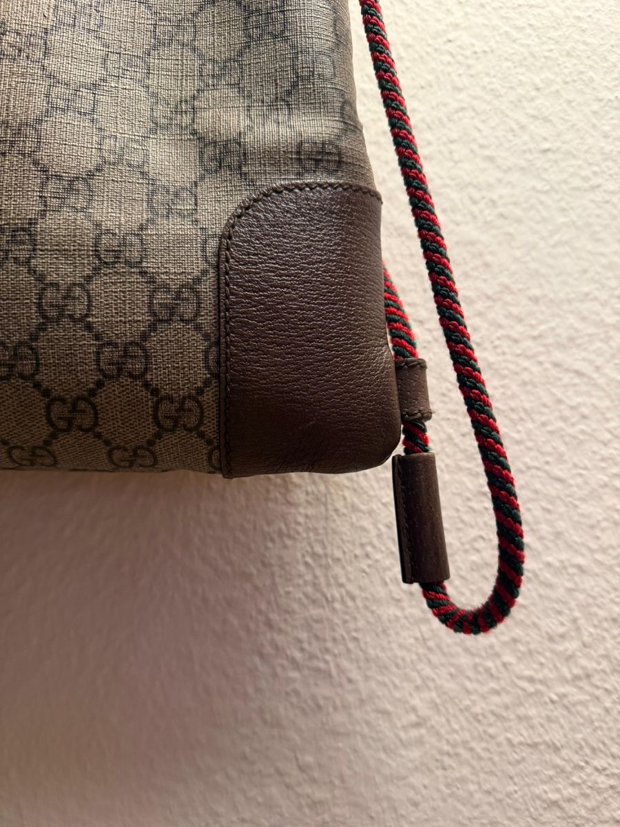 Gucci Sacs à dos: Gucci Courrier Drawstring Backpack – Neuf (Voir description) à Rümlang par ohsnapiiitzme2 2