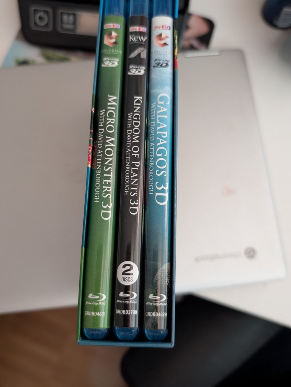 Tutti i DVDs: David Attenborough - The 3D Collection - Blu-ray DVD – Usato da Hünenberg See venduto da SpecialEditionGaming 2