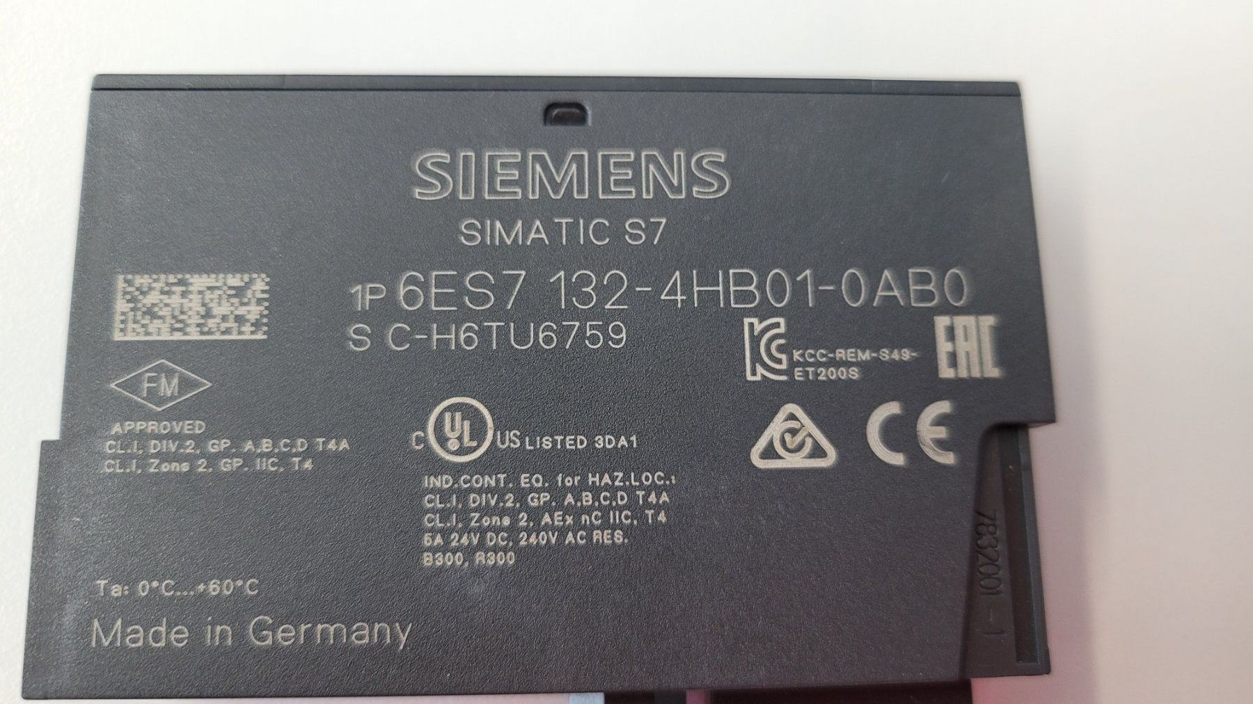 Siemens Composants électroniques: Siemens ET200S - 6ES7132-4HB01-0AB0 – D'occasion à Möhlin par Kaiser_Engineering