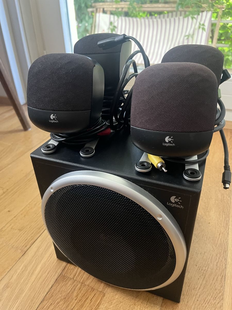 Logitech Lautsprecher: Logitech Z-540 Speaker – Gebraucht aus Wil SG von MSPIE 2