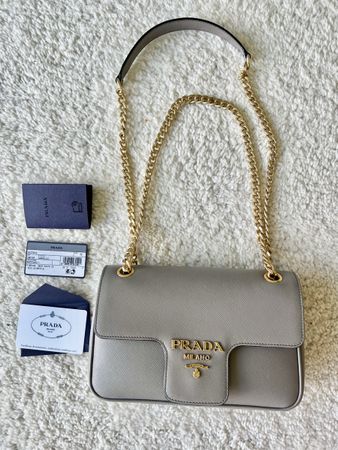 Prada Pattina Saffiano Crossbody Tasche - Grau - wie NEU