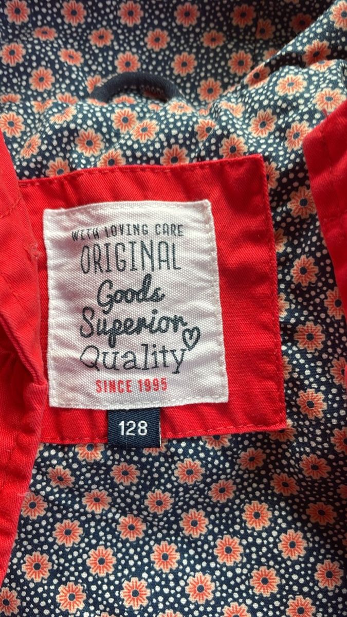 Giacche & Cappotti: Rote Kinderjacke Grösse 128 – Usato da Liestal venduto da twiga07 1