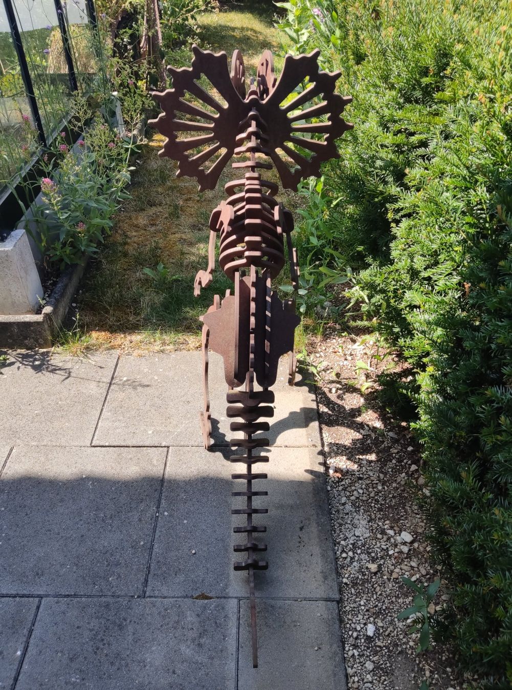 Skulpturen & Statuen: Grand dinausore , statue, rost – Gebraucht aus Vicques von prairie0809 2