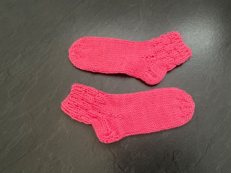 Handgestrickte Kindersocken Fusslänge 16,5cm Gr.28/29