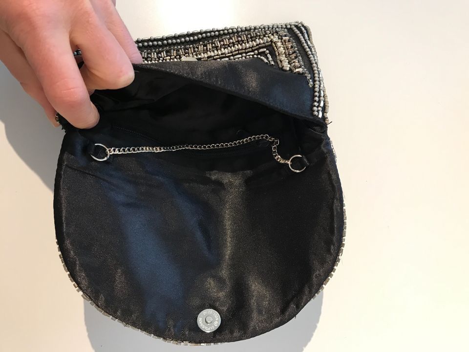 Borse da donna: Clutch Bag / Clutch Tasche – Usato da Bassersdorf venduto da Martinaabegg 4