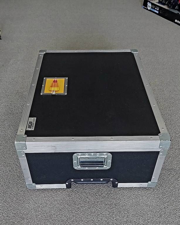 Reisekoffer: MGM Cases Flightcase – Gebraucht aus Zürich von ragmann 1