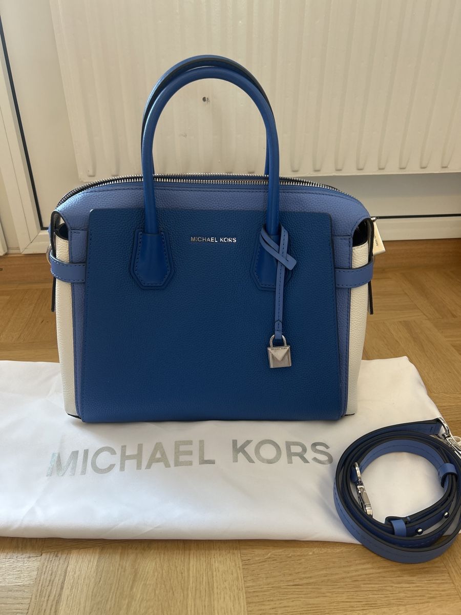 Michael Kors Sacs femmes: Sac Michael Kors bleu et blanc neuf – Neuf (Voir description) à Yverdon-les-Bains par Satim1