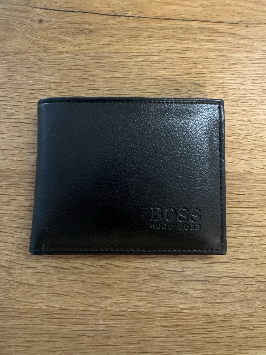 Hugo Boss Portafogli: Boss Portmonaie – Usato da Bäch SZ venduto da edo_9m62