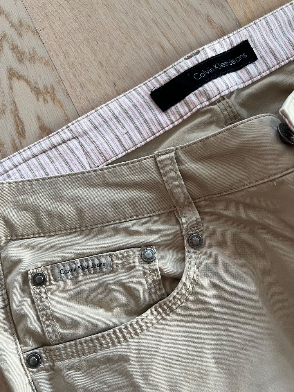 Calvin Klein Jeans: Calvin Klein Damen Jeans – Usato da Rafz venduto da mar_w5xy 1