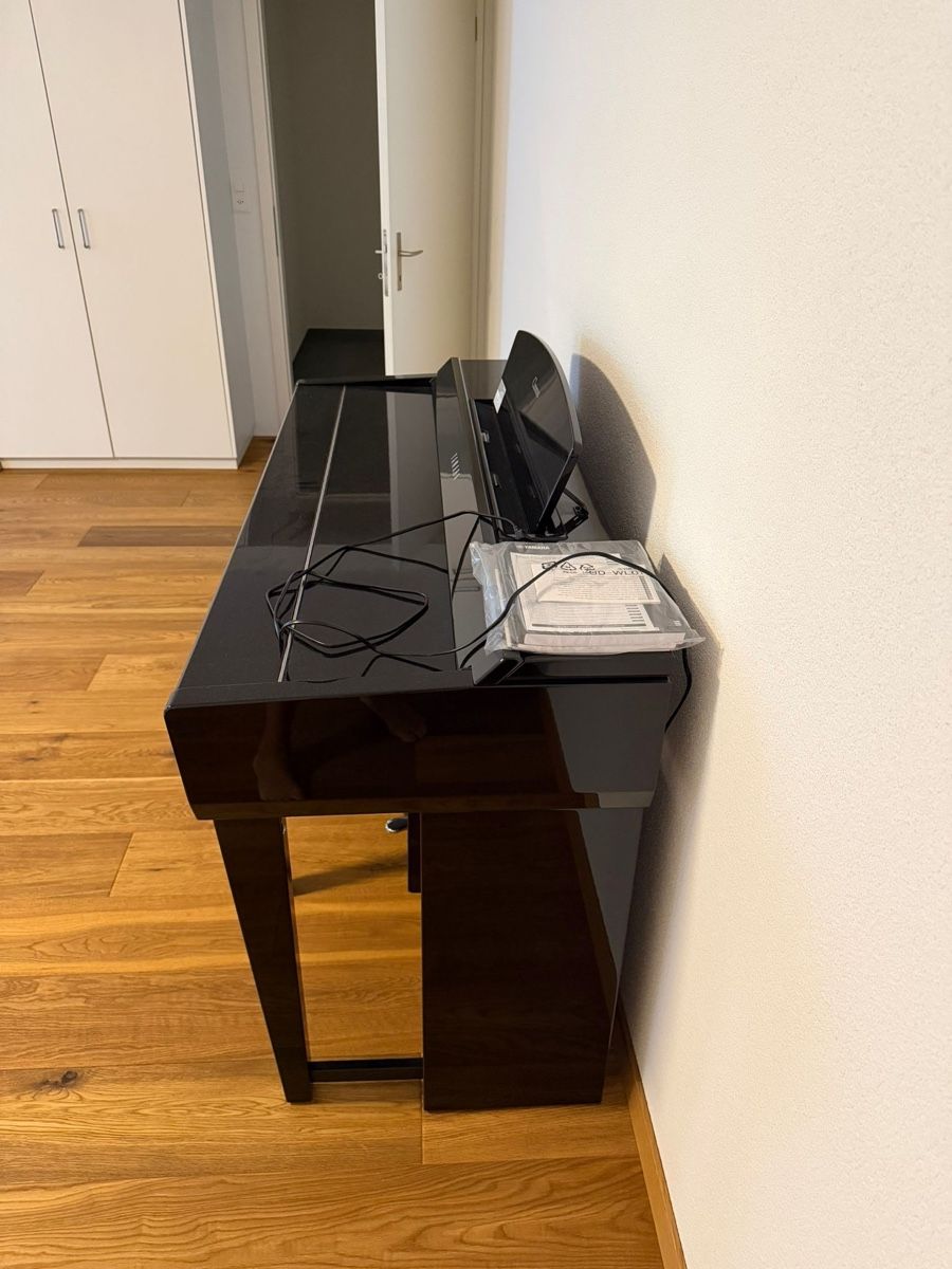 Yamaha Strumenti musicali: Digitalpiano Yamaha Clavinova CPV-705 / mit Hocker – Nuovo (secondo la descrizione) da Sutz venduto da bur_yg5x 1