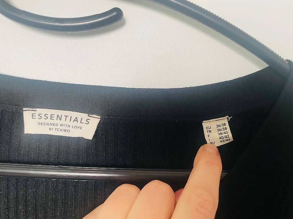 Vestiti: Kleid schwarz Grösse 36/38  – Usato da Binningen venduto da SimoneMinimalism 1
