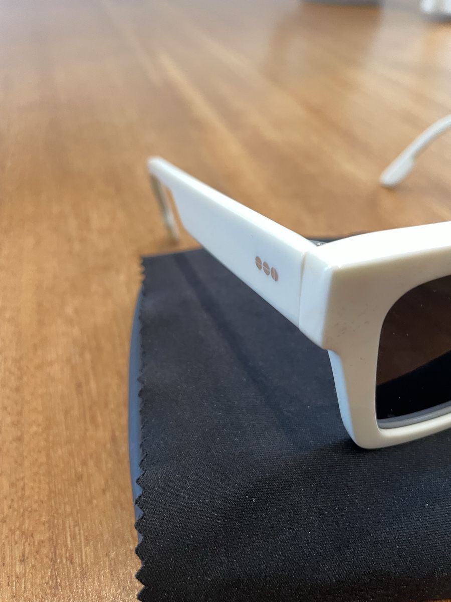 Occhiali & Lenti: Komono Sonnenbrille, Weiss – Nuovo (secondo la descrizione) da Wädenswil venduto da VintageSalesCH 2
