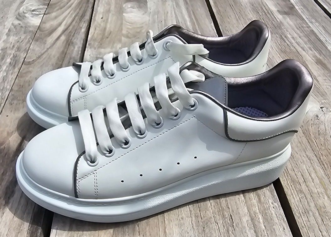 Alexander Mcqueen Chaussures hommes: Alexander McQUEEN Grösse 42 – Neuf (Voir description) à Olten par Laumo112