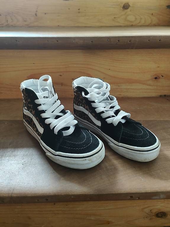 Schuhe für Jungen: Vans Kinderschuhe gr. 28 – Gebraucht aus Balzers von Carolita199 1