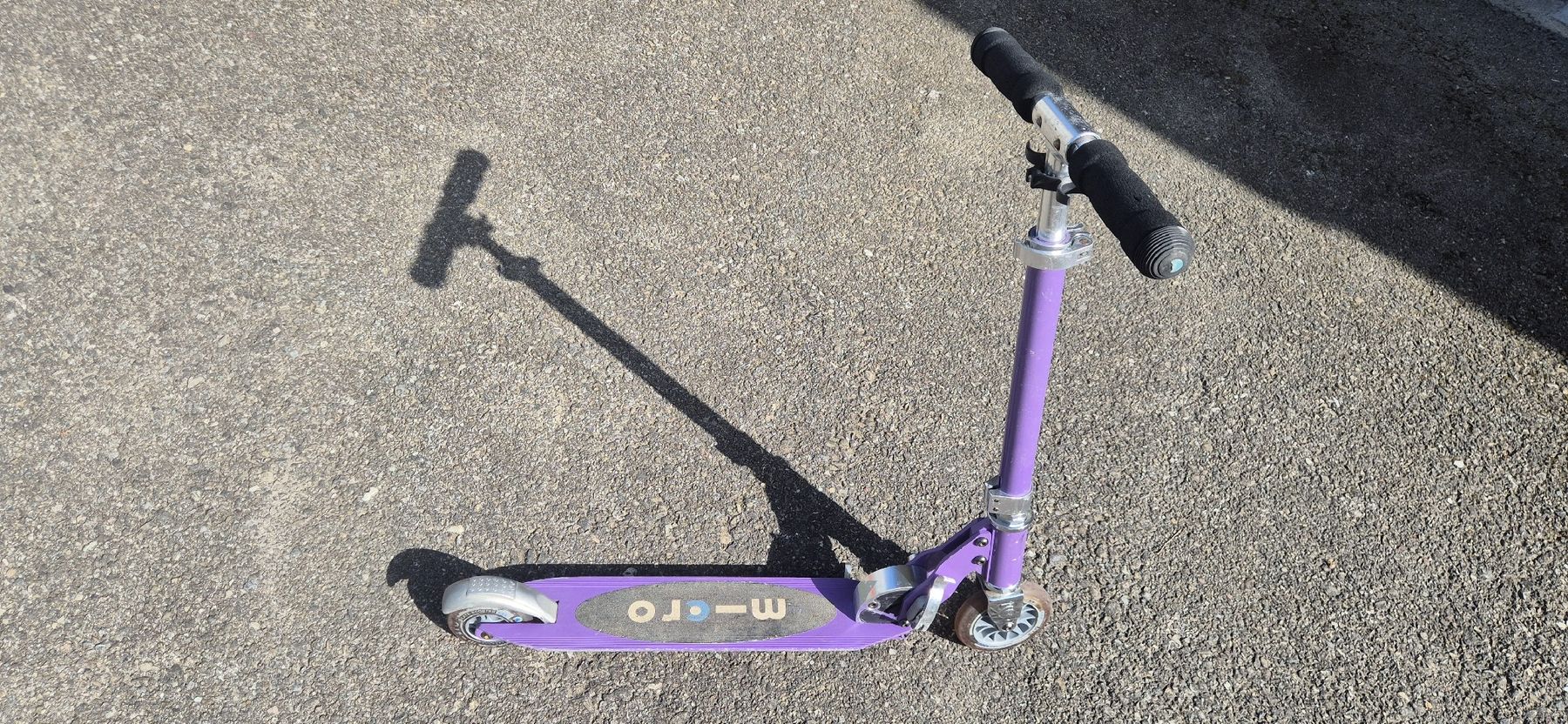 Micro Kickboard: Micro Scooter, lila, gebraucht, Sommer! – Usato da Illhart venduto da Markus203 1