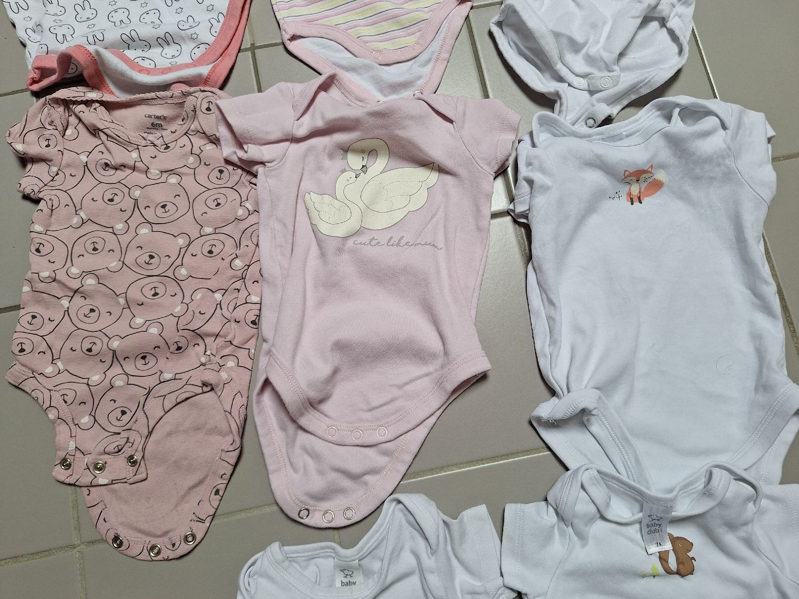 Lotti & Set di vestiti: 9 kurzarm Bodys 74 bis 74/80 – Usato da Sissach venduto da Nothing123 2