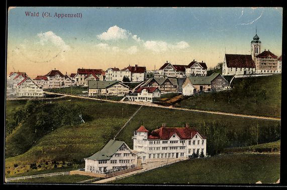 Cartoline postali: AK Wald /Appenzell, Ortsansicht mit Kirche – Usato da Berlin venduto da bartko-reher