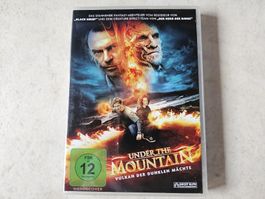 Under The Mountain  -  Vulkan der dunklen Mächte
