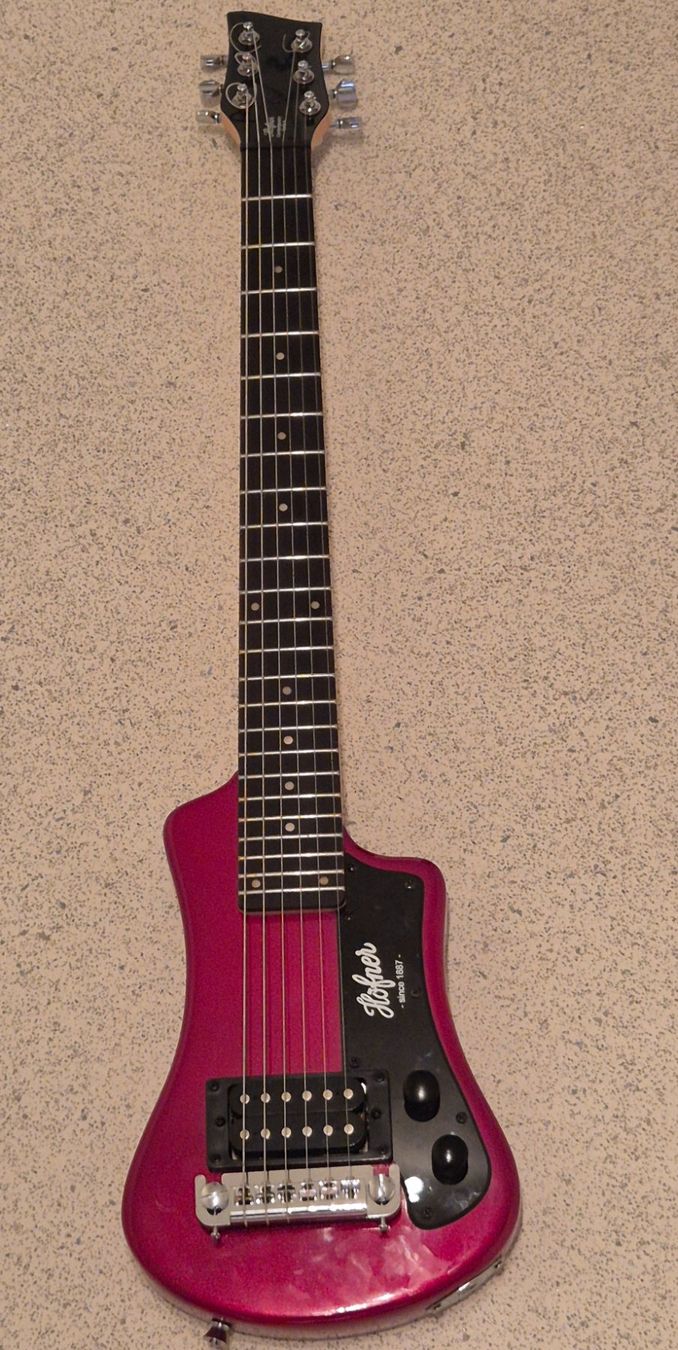Höfner Instruments de musique: Höfner Shorty Contemporary Series - Travel Guitar – D'occasion à Hombrechtikon par 250GTO 1