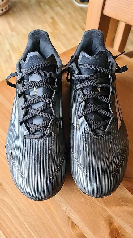 Adidas Scarpe da uomo: Chaussures de foot Adidas 40 2/3 – Usato da Perly venduto da Klopfi80 3