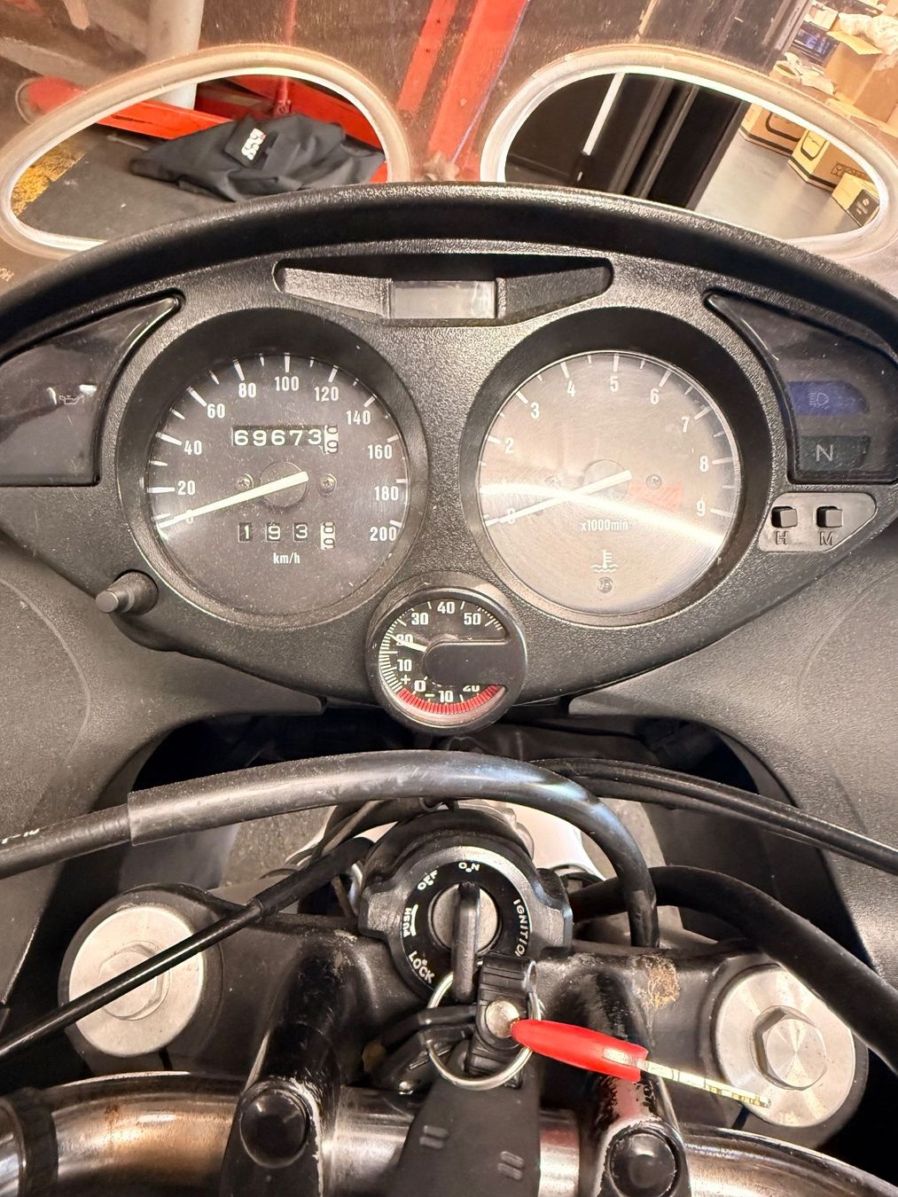 Honda Touring: Honda Deaville NT650V – Gebraucht aus Kriens von hostettlermotolu 4