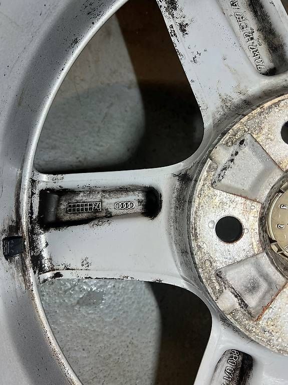 Audi Cerchioni: Jantes Audi A4 – Usato da Ardon venduto da jim_gq2q 3