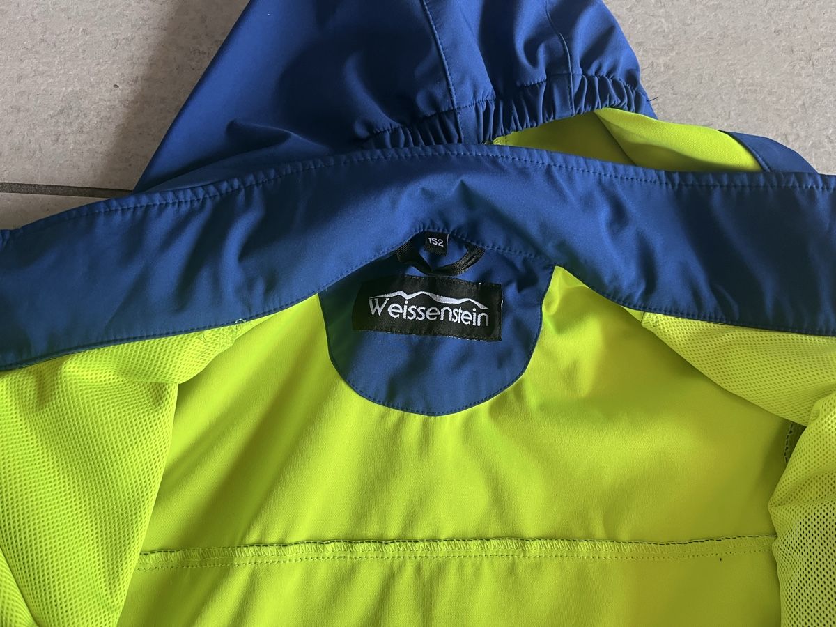 Vestes: Weissenstein Softshelljacke Grösse 152 – D'occasion à Hagneck par Coloco 1