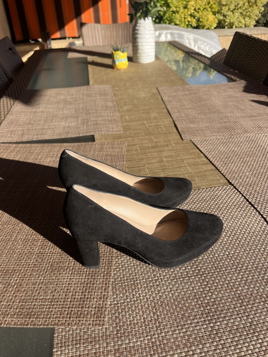 Scarpe da donna: Unisa black heels – Usato da Pully venduto da ari_78pk 2