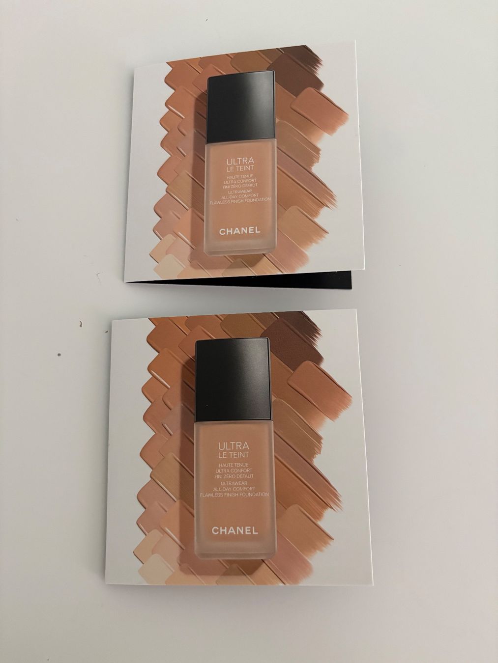 Chanel Maquillage: CHANEL Ultra Le Teint Foundation 2x Samples – Neuf avec emballage d'origine à Muzzano par Sidney_3