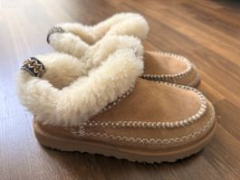 Ugg Sheepskin Slipper Boots Size 5 EU38