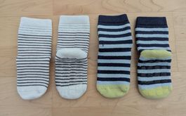 Winter Baby Socken, Grösse 19-22, mit Anti-Rutsch Sohle