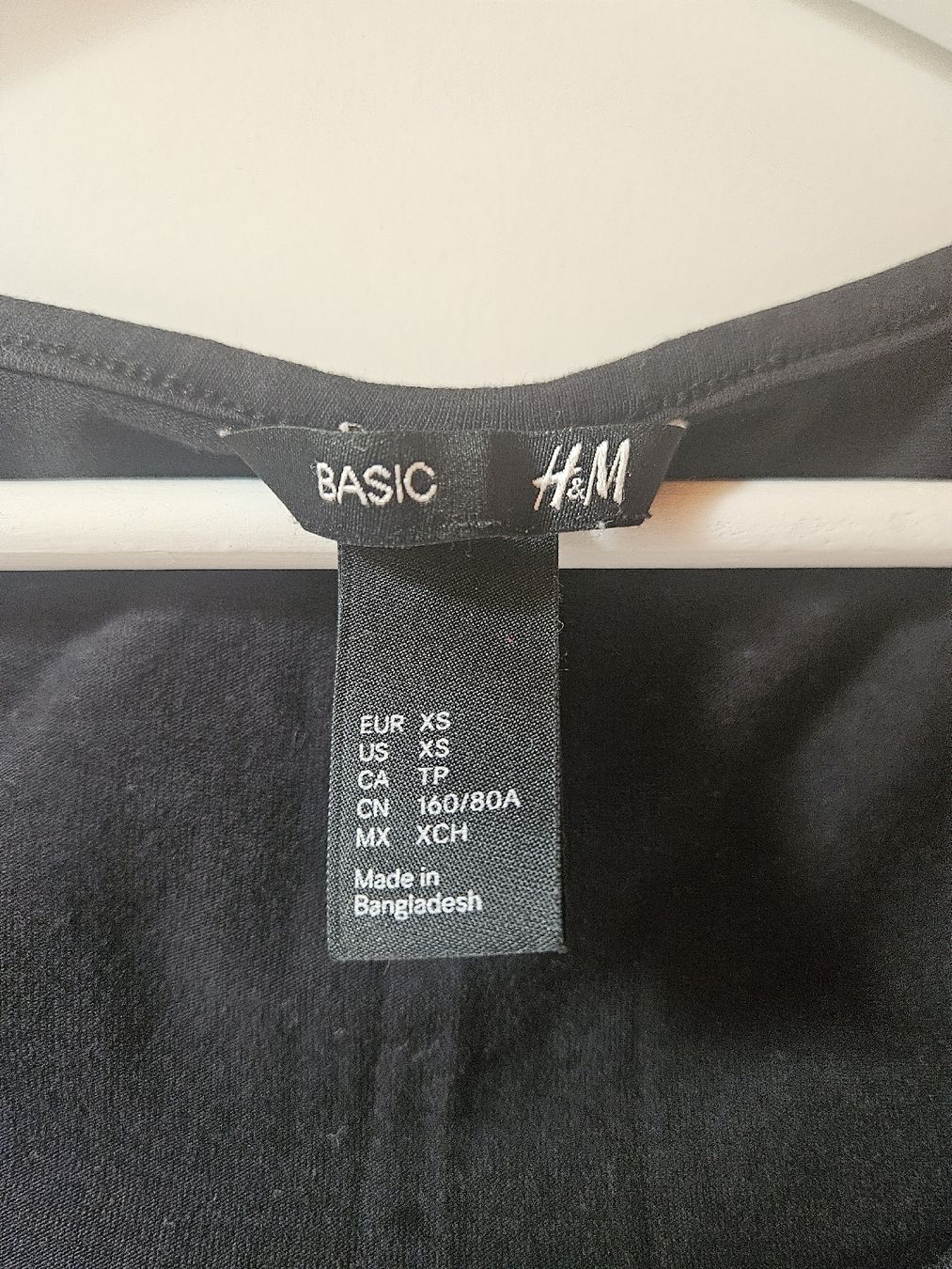 H&M Kleider: H&M Black Dress Size XS – Gebraucht aus Appenzell von Thename___ 2