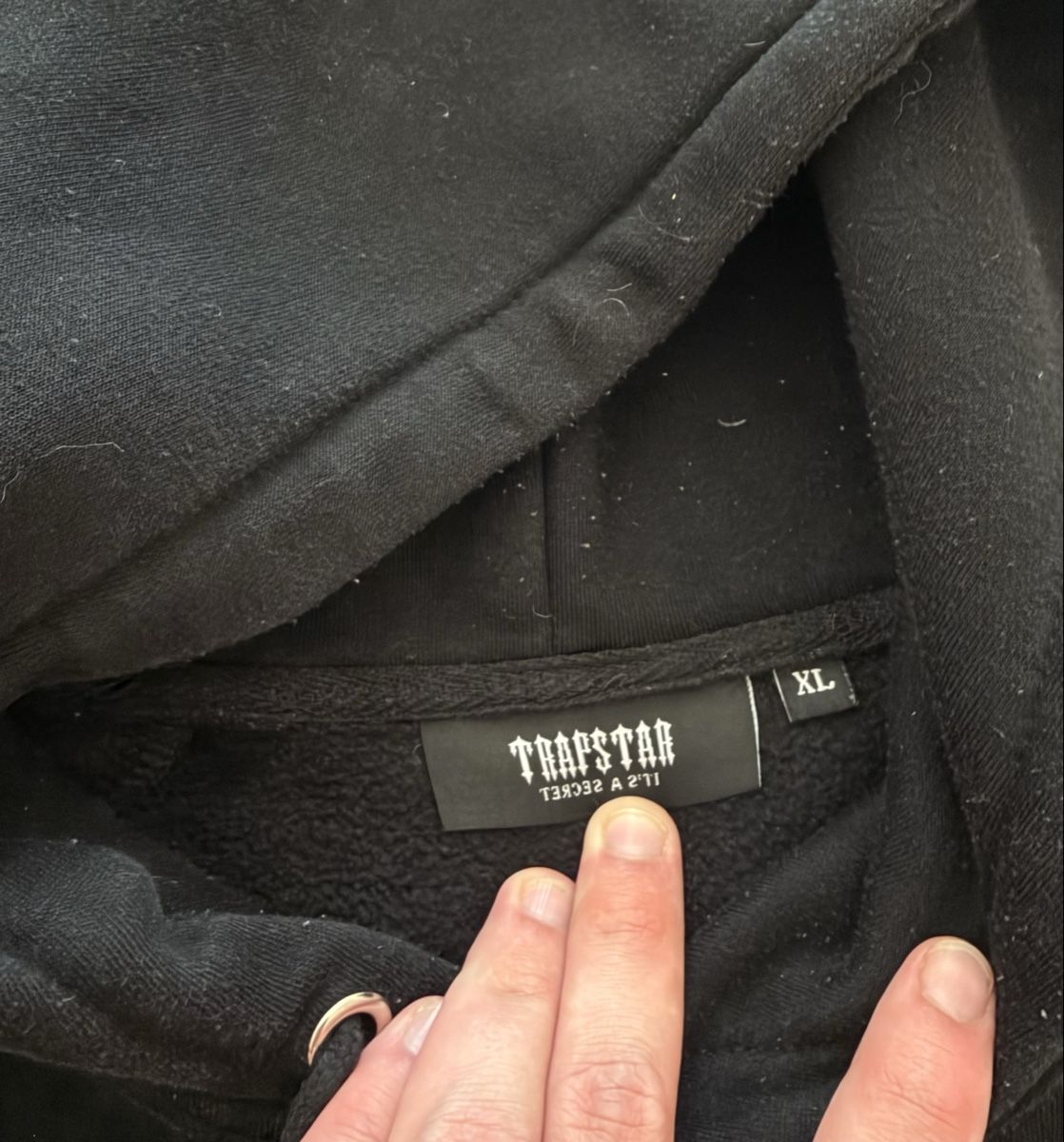 Trapstar Pullover & Sweatshirts: Trapstar hoodie  – Gebraucht aus Sornetan von ili_k9dc 2