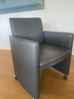 4 Moderne Echt-Ledersessel  Neupreis über 1000.- pro Sessel