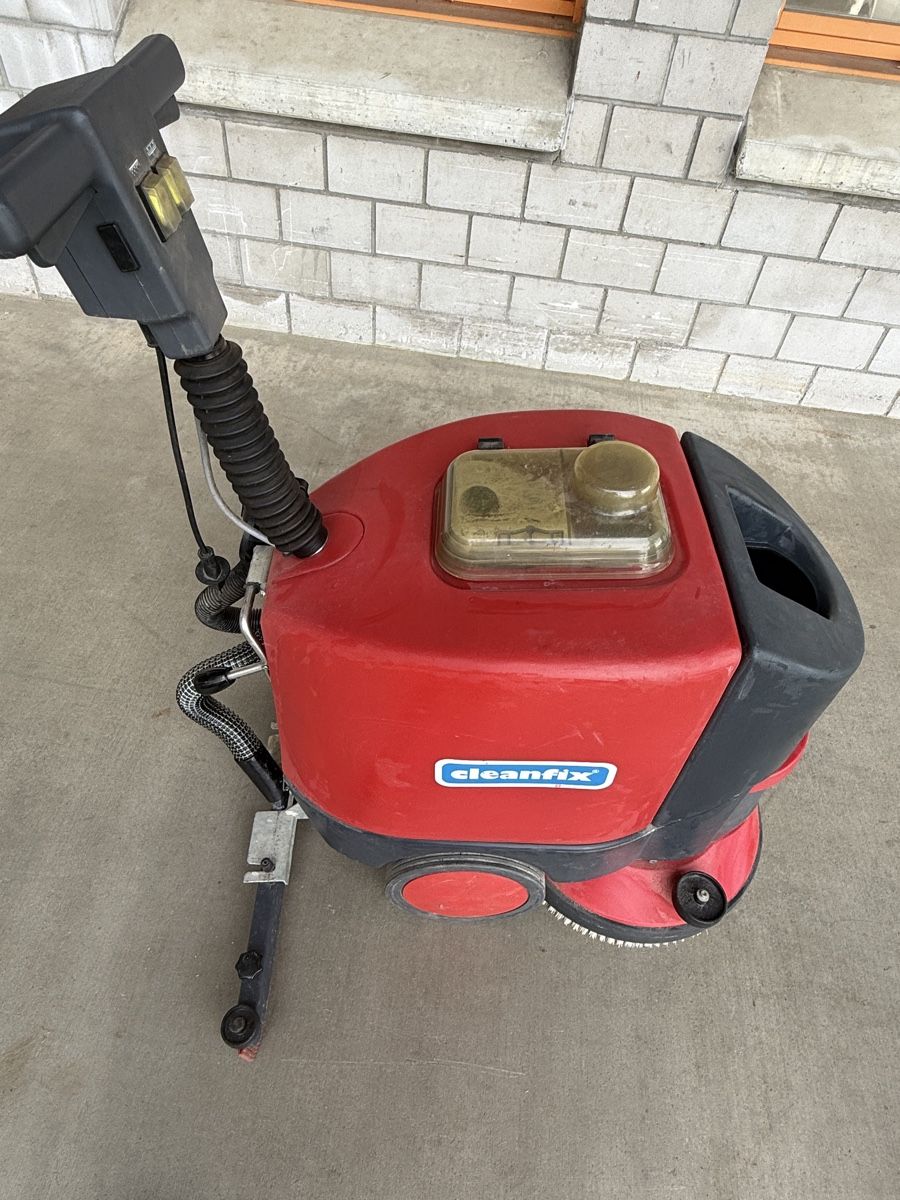 Tutte le macchine: Cleanfix RA 430 Scheuersaugmaschine – Usato da St. Gallen venduto da xomix 3