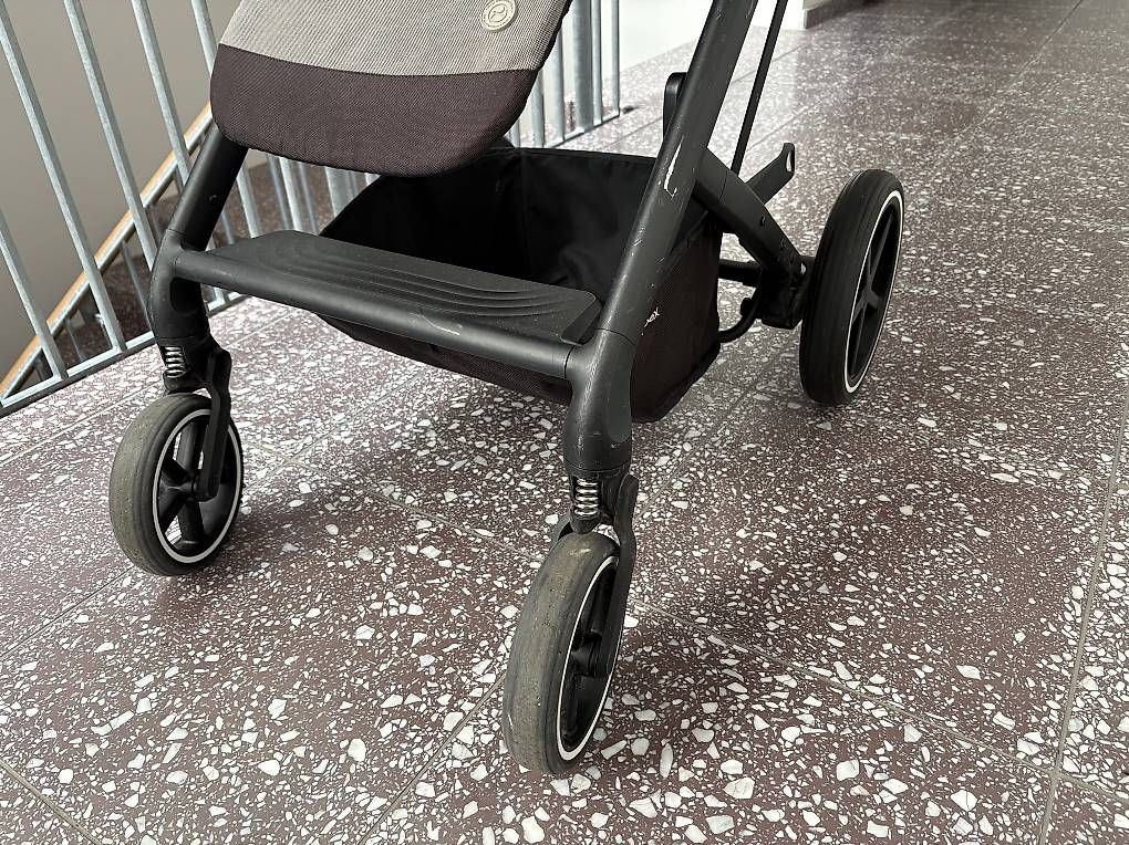 Cybex Kinderwagen: Cybex Balios S Kinderwagen – Gebraucht aus Bern von na1_6g7p 2