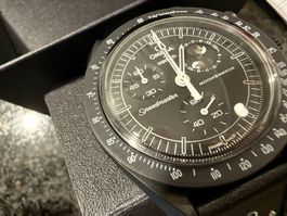 Omega Moonswatch Snoopy New Moon Black, mit Garantie.