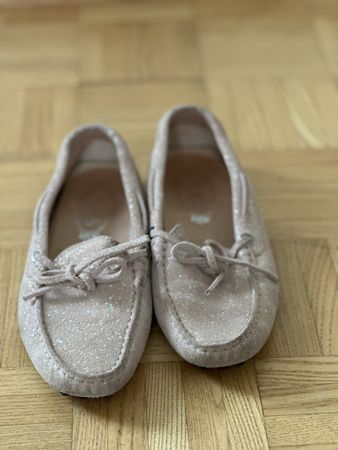 Tod’s Moccasins 36