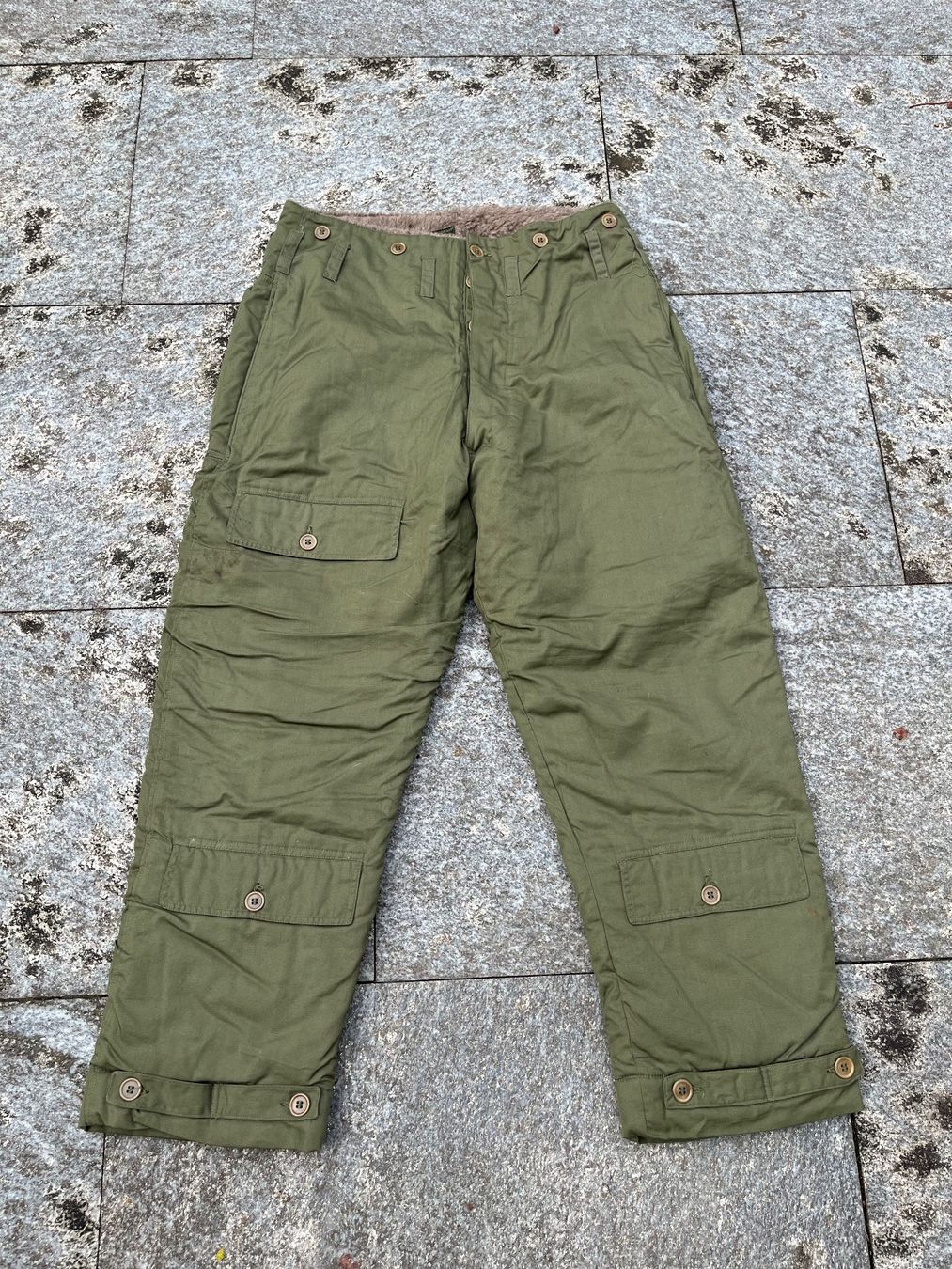 US Army Uniformi: US Air Force Hose Vintage – Usato da Bottmingen venduto da Puffsack