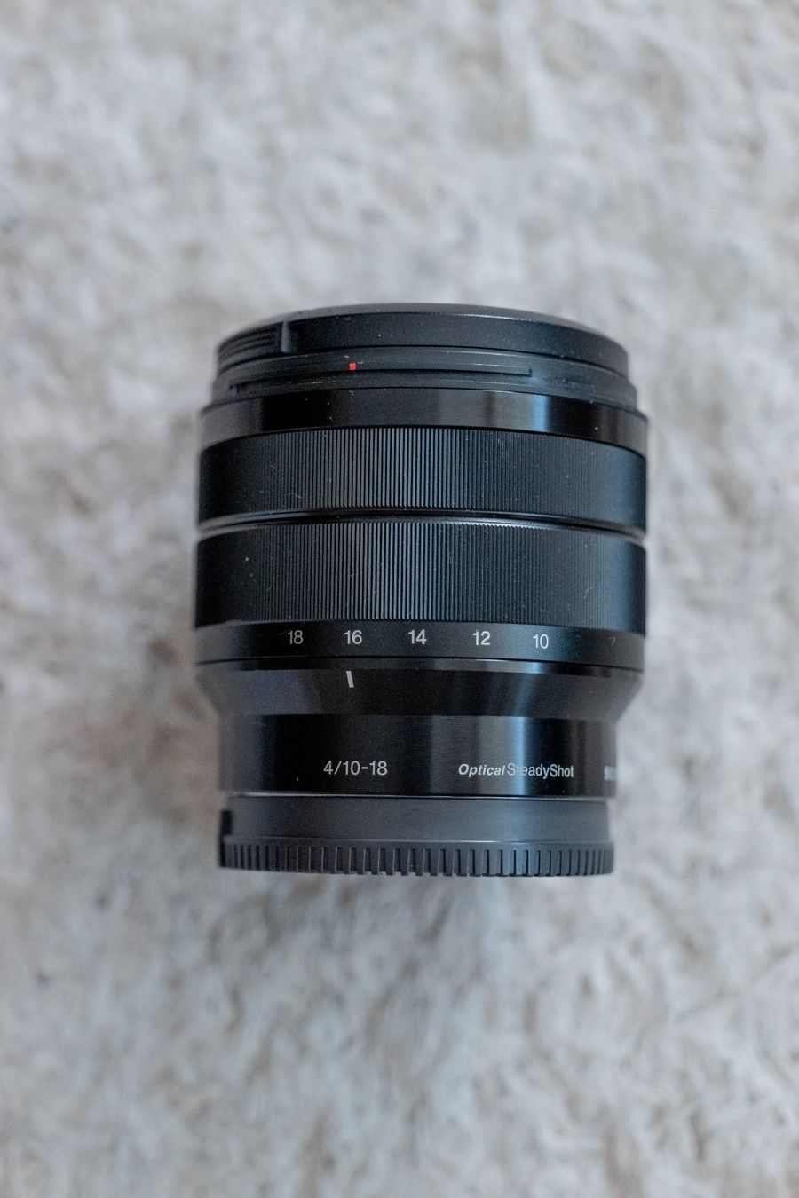 Sony Objektive: Sony E 10-18mm f/4 OSS – Gebraucht aus La Tour-de-Peilz von suissef23 1
