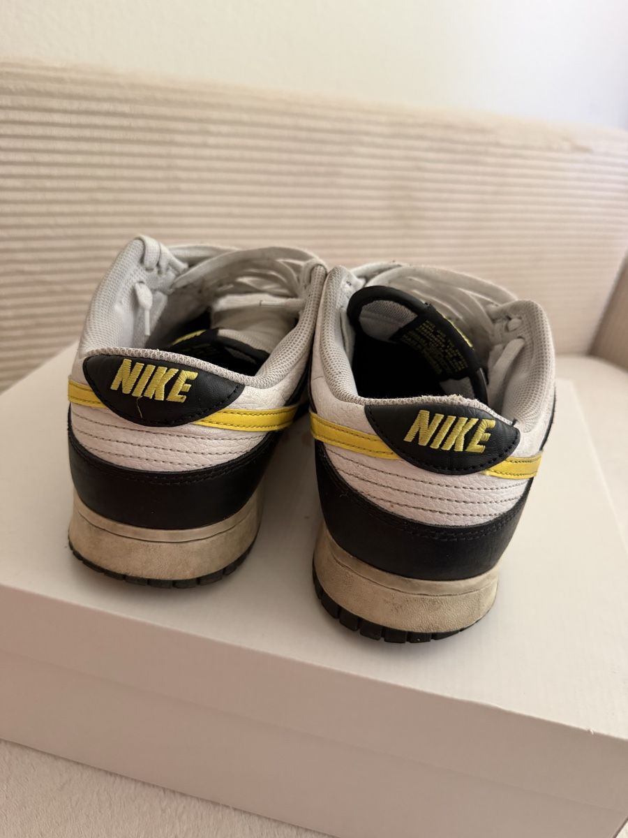 Nike Chaussures hommes: Nike Dunk Low schwarz gelb weiss  – D'occasion à Wallisellen par Buy.me.one.more.time 1