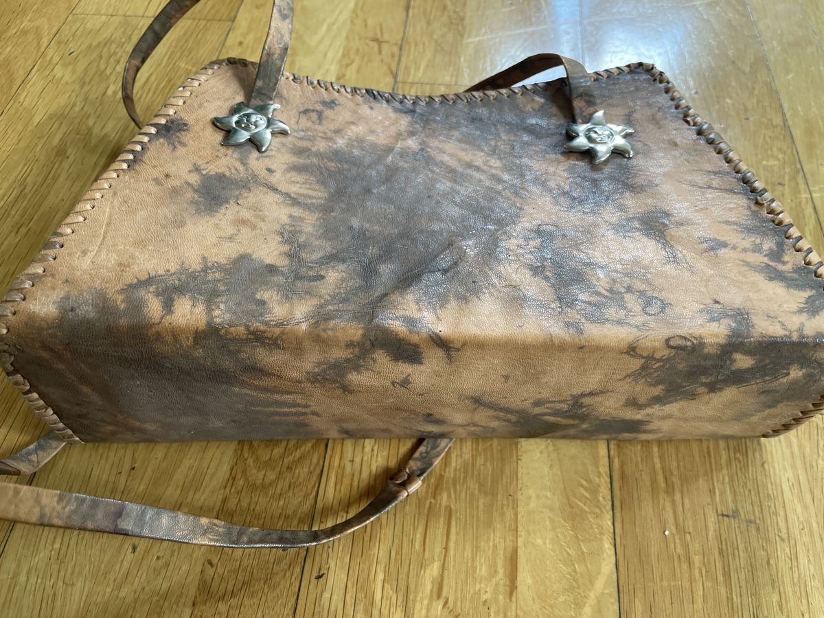 Borse da donna: Vintage Handtasche aus Leder – Usato da Winterthur venduto da cheerio97 5