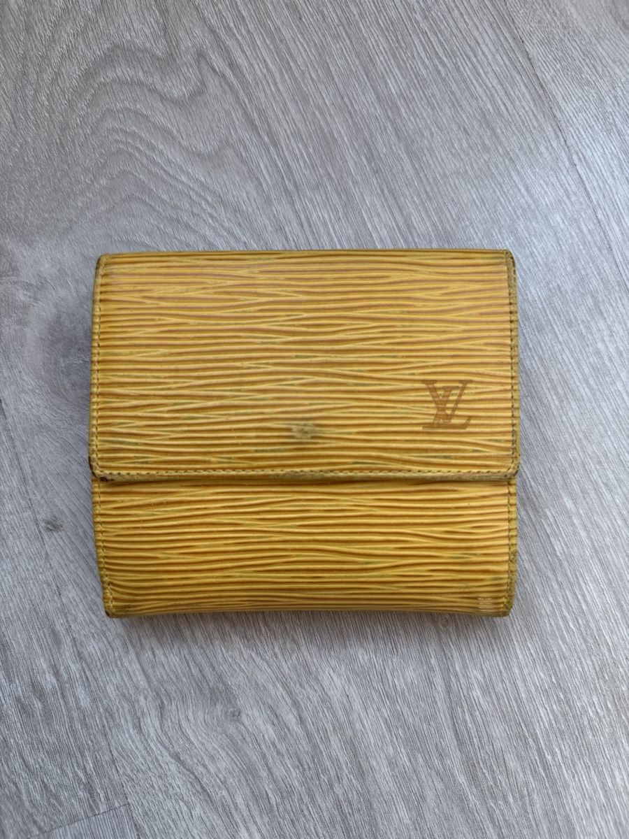 Louis Vuitton Portafogli: Portefeuille Louis Vuitton Epi Jaune usagé – Usato da Genève venduto da emi_g6tm