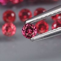 0.09ct Natur Rhodolit schöner rosa Naturedelstein Granat
