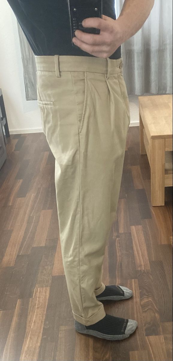 Pantaloni: Bundfaltenhose – Usato da Amlikon-Bissegg venduto da pip_w8g7 4