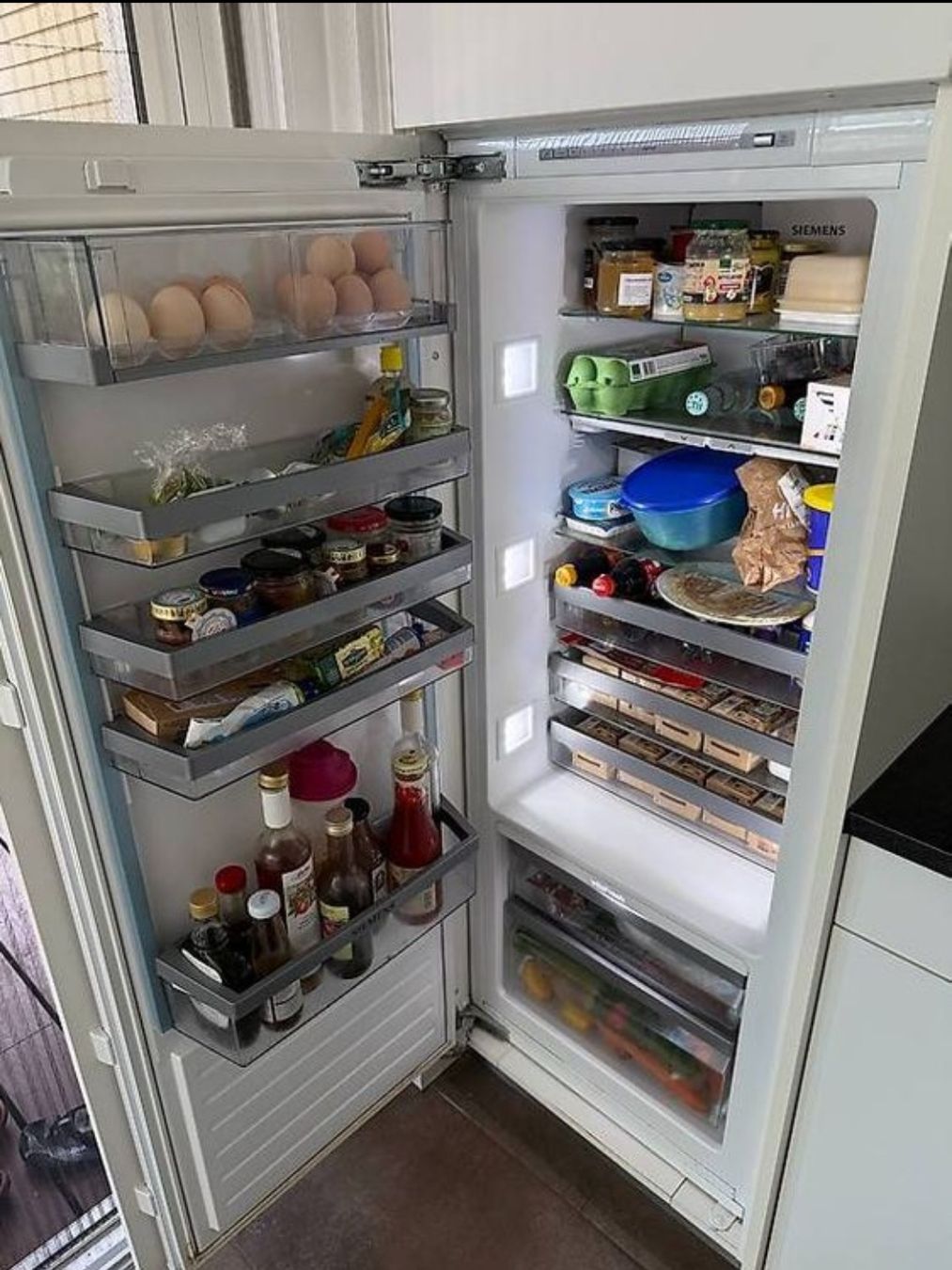 V-Zug Cucine complete: Moderne Schweizer Einbauküche mit hochwertigen Geräten  – Usato da Zunzgen venduto da Fleksi 9